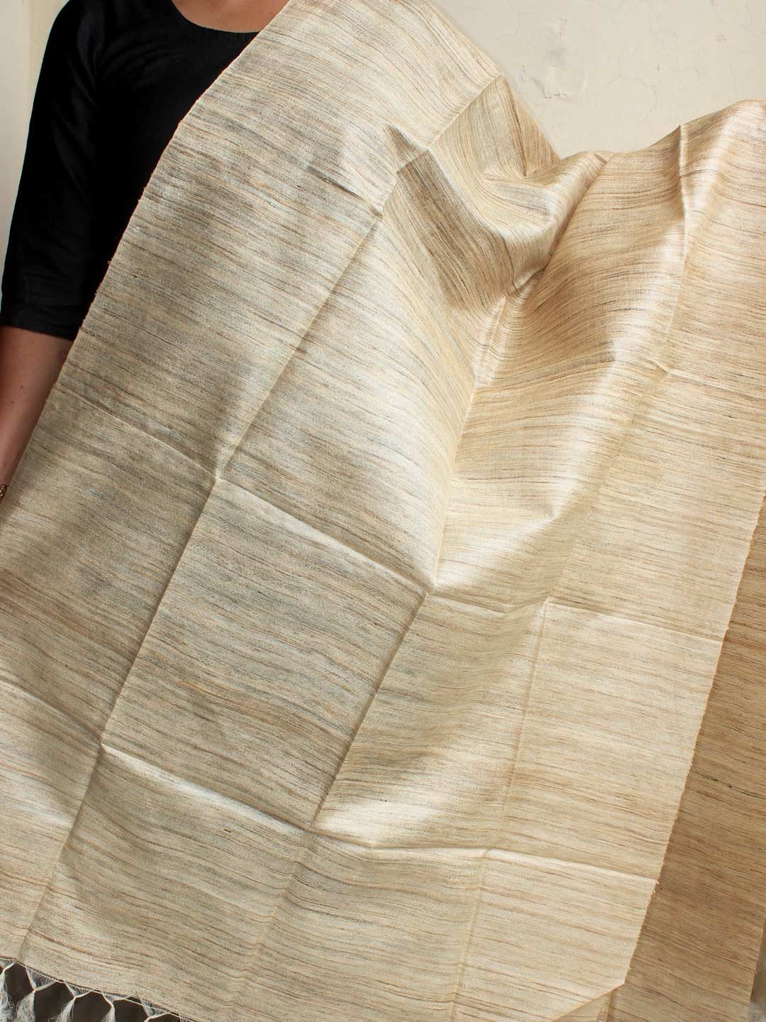 Beige-undyed-ghicha-tassar-silk-dupatta Beige-undyed-ghicha-tassar-silk-dupatta