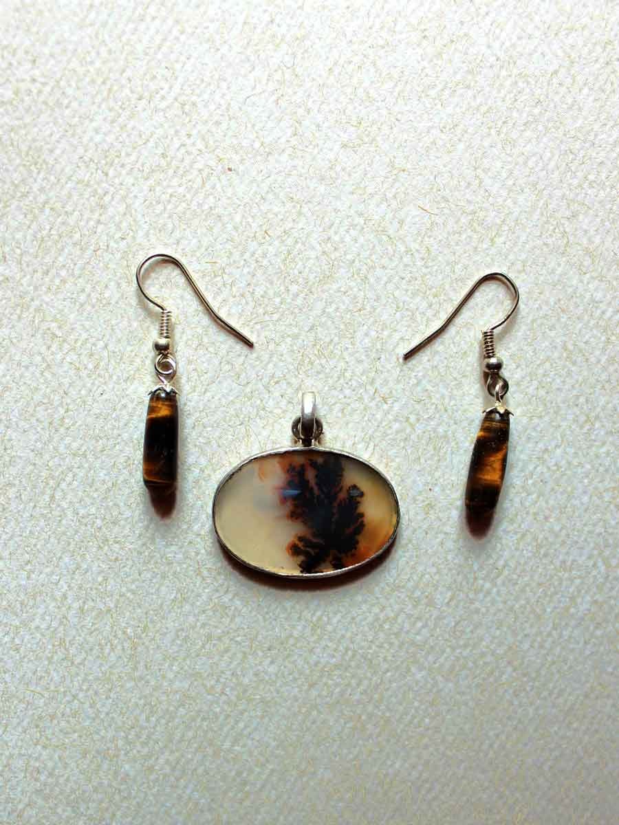 Brown-and-white-agate-pure-silver-pendant-set