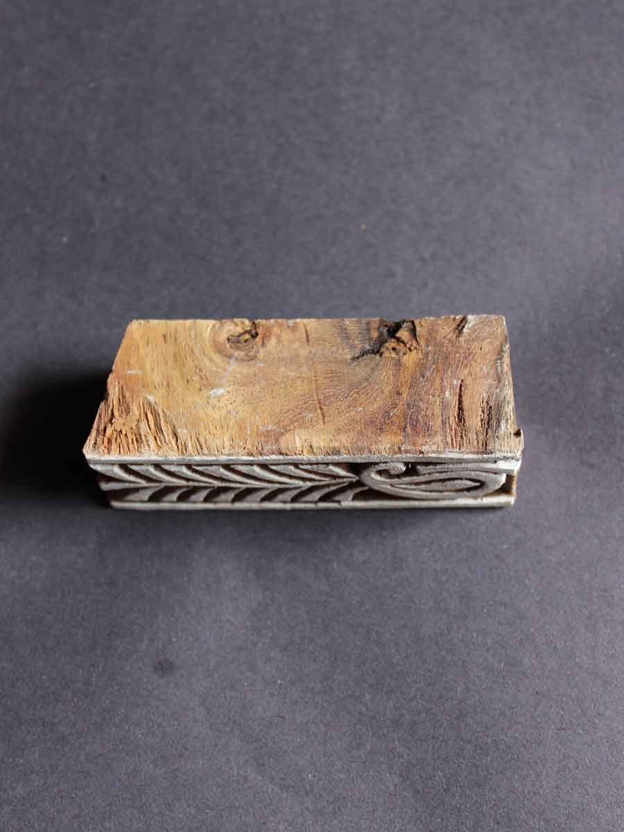 Engraved-leaf-wooden-Printing-block