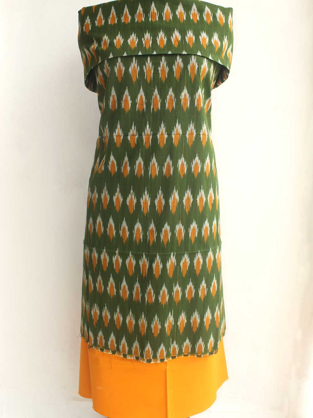 Green-and-yellow-cotton-ikat-kurta-salwar-set Green-and-yellow-cotton-ikat-kurta-salwar-set