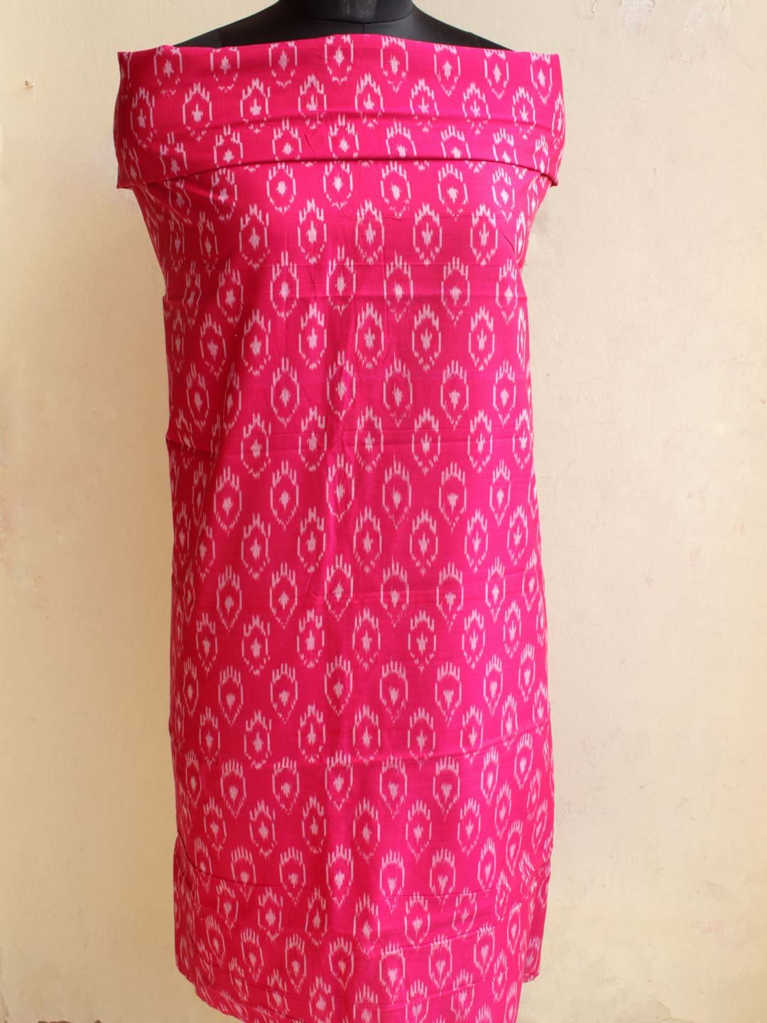 Magenta-mercerized-cotton-ikat-kurta-fabric Magenta-mercerized-cotton-ikat-kurta-fabric