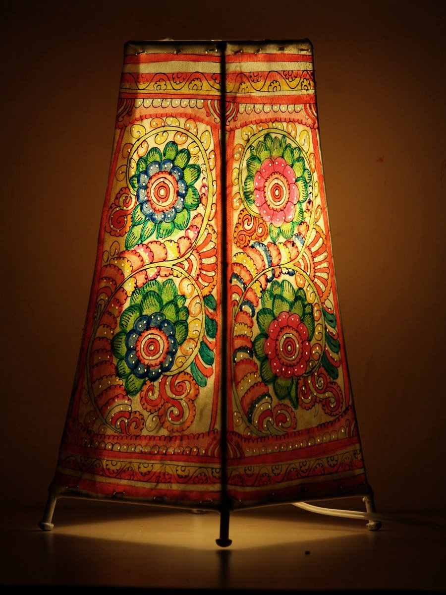 Square-flower-design-tholu-bommalata-table-lamp Square-flower-design-tholu-bommalata-table-lamp