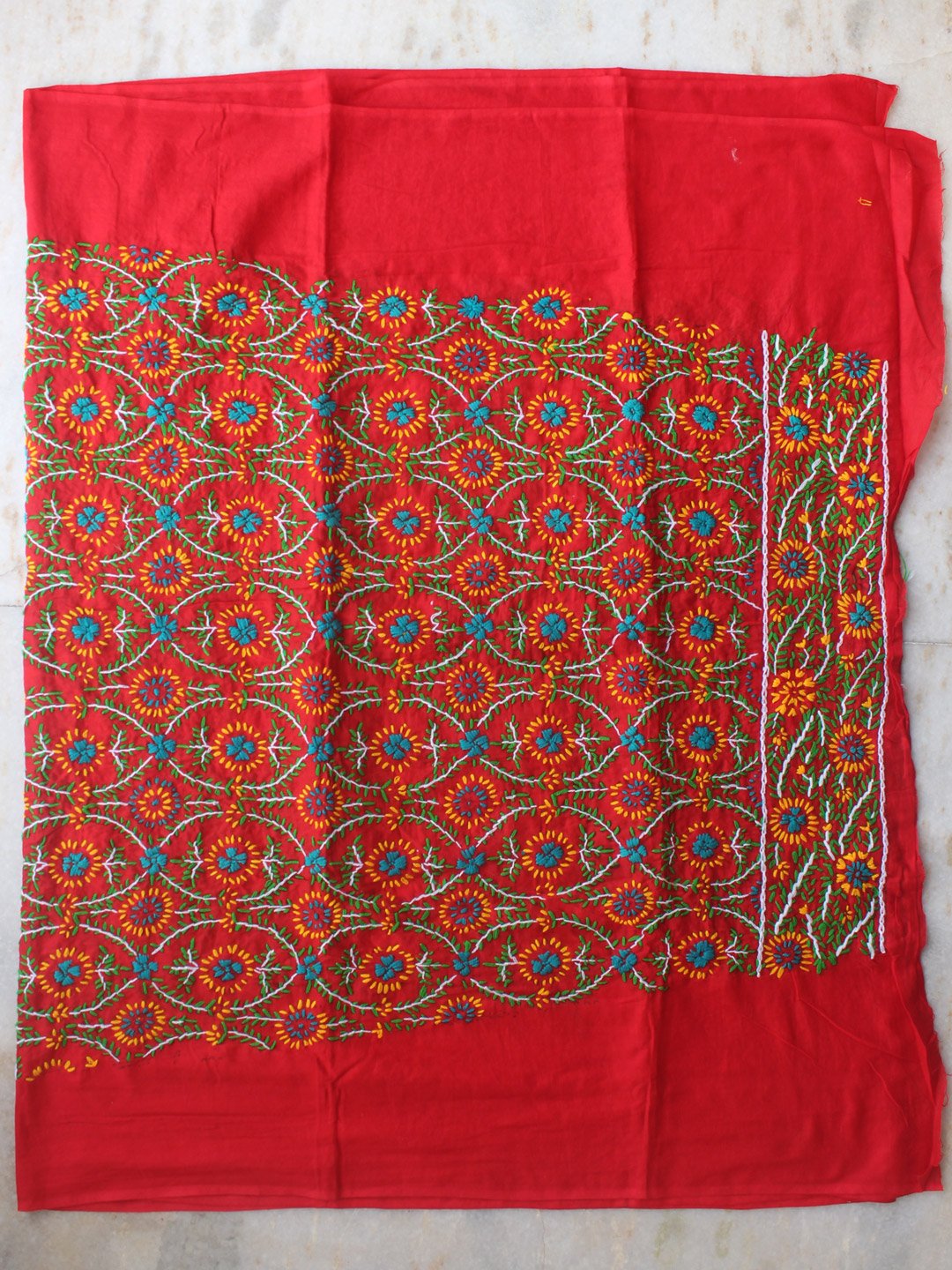 White-blue-yellow-fulkari-on-red-bottom-fabric