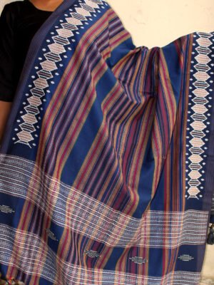 blue-and-white-poly-cotton-shawl
