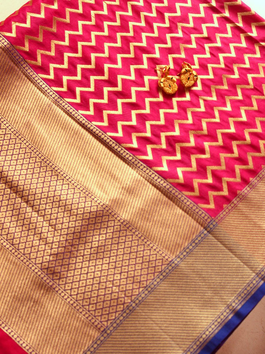 blue-border,-pink-zig-zag-banarasi-dupatta-