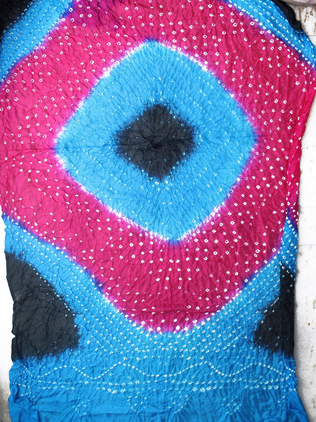 blue-magenta-and-black-bandhej-dupatta