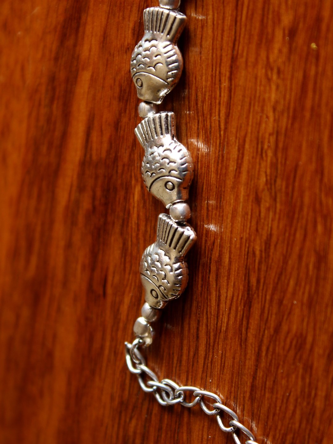 fish-shape-silver-bracelet-for-girls fish-shape-silver-bracelet-for-girls