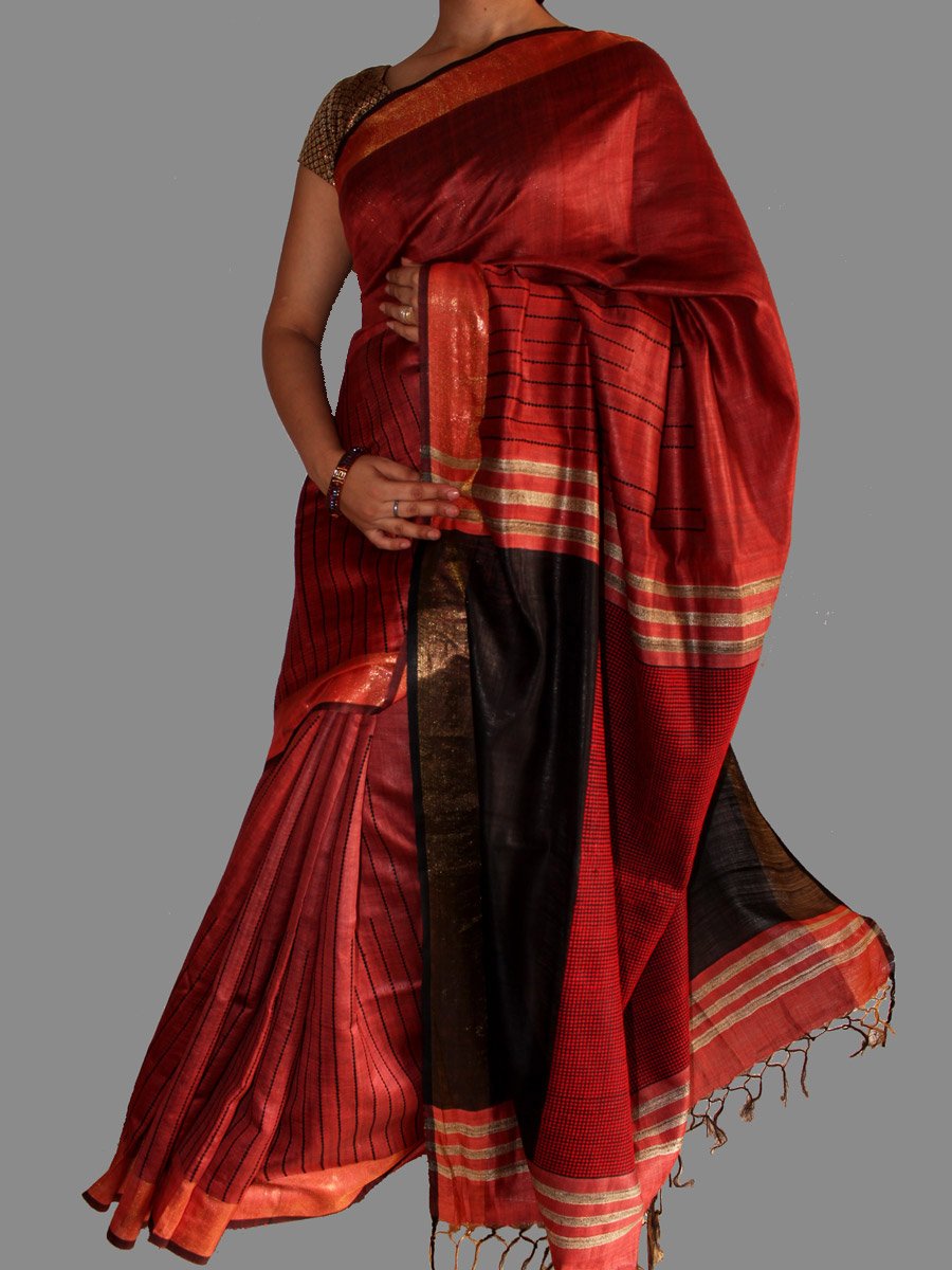 red-and-black-Handloom-silk-cotton--saree red-and-black-Handloom-silk-cotton--saree