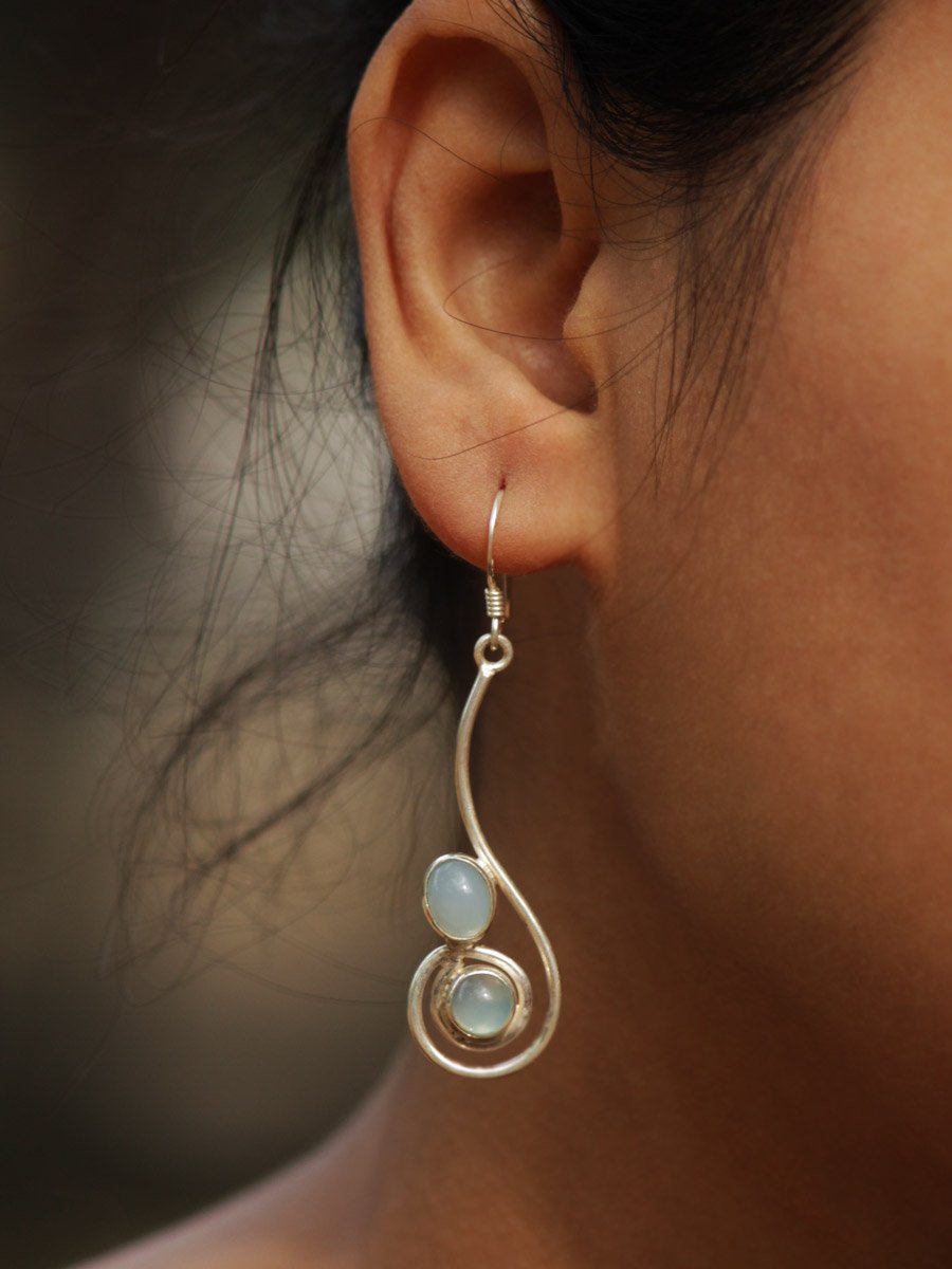 s-shape-moonstone-silver-earrings s-shape-moonstone-silver-earrings