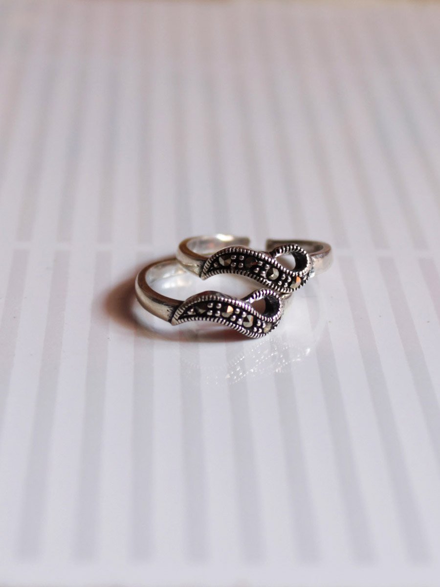 trendy-silver toe-rings trendy-silver toe-rings