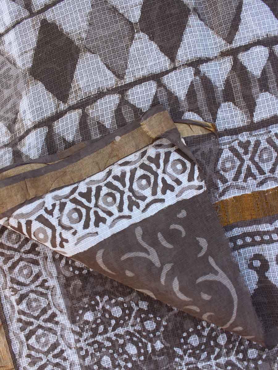 Brown-grey-dabu-print-kota-cotton-saree