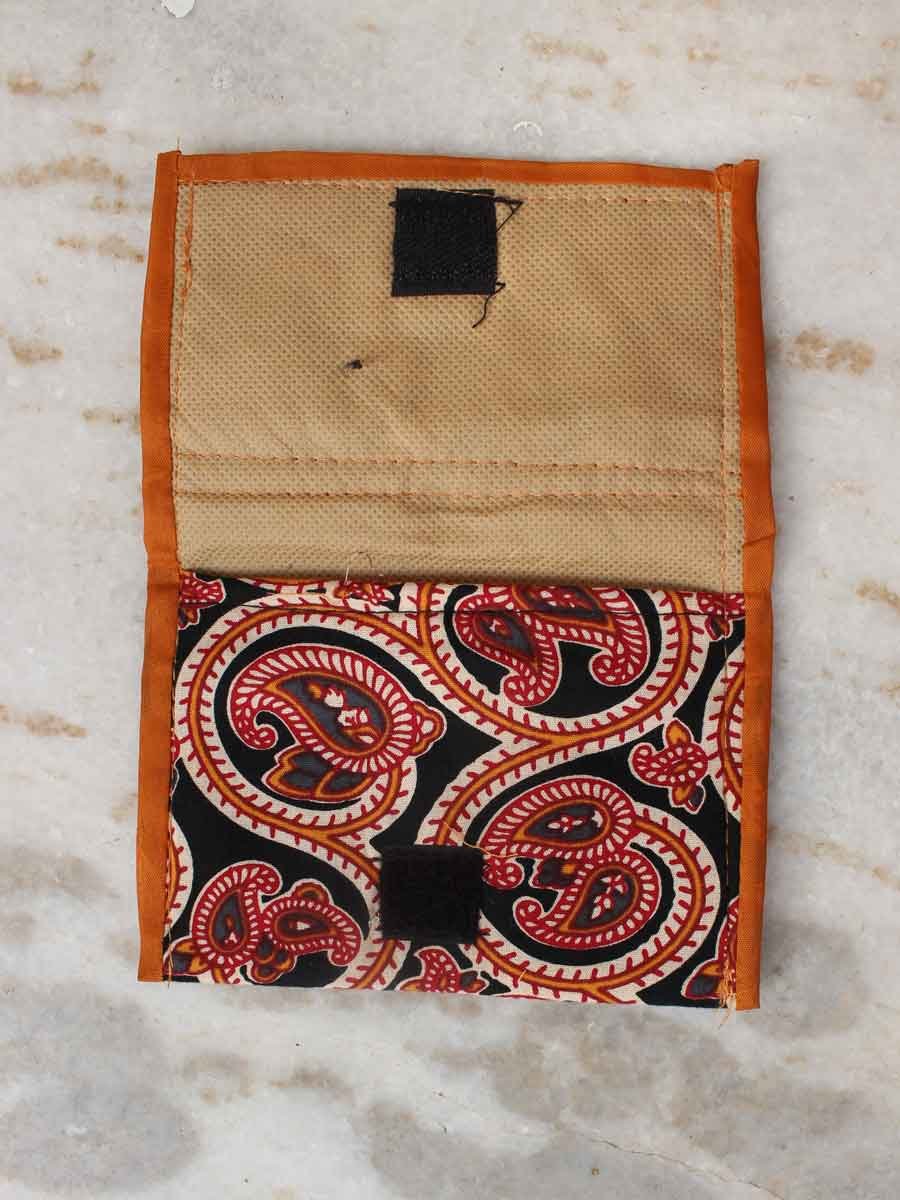 kantha-embroidery-cotton-coin-pouch-bag