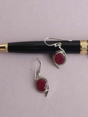 925-silver-garnet-small-dangle-earrings
