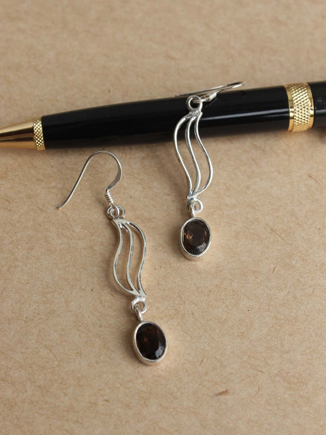 Blackish-Brown-stone,-pure-silver-earrings Blackish-Brown-stone,-pure-silver-earrings