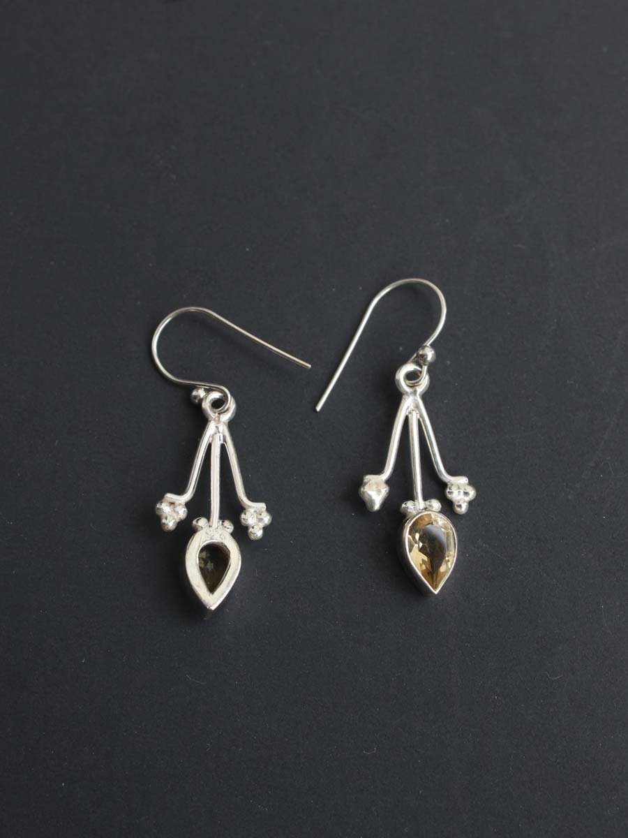 Yellow-stone,-small-real-silver-earrings
