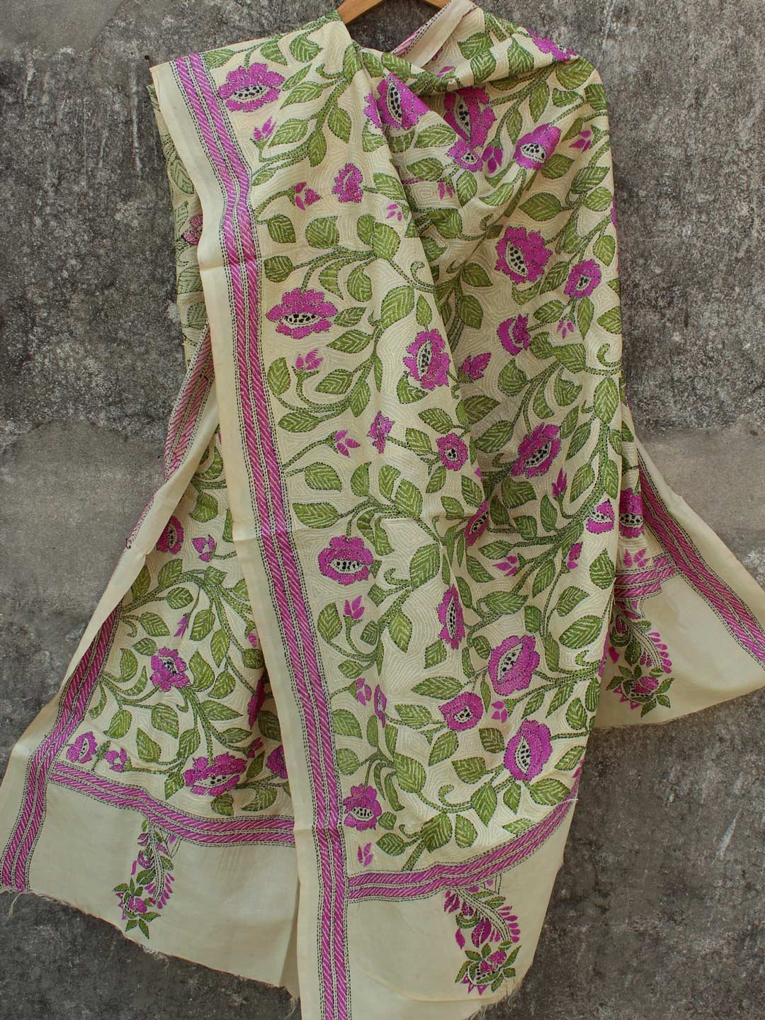 Lotus-kanthawork-Tussar-silk-dupatta Lotus-kanthawork-Tussar-silk-dupatta
