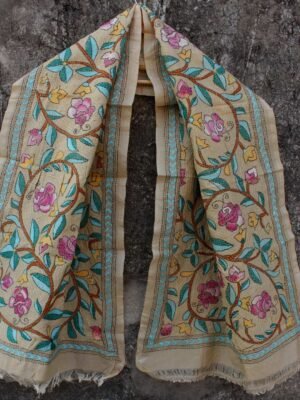 Pink-roses-nakshi-kantha-Beige-tussar-silk-stole
