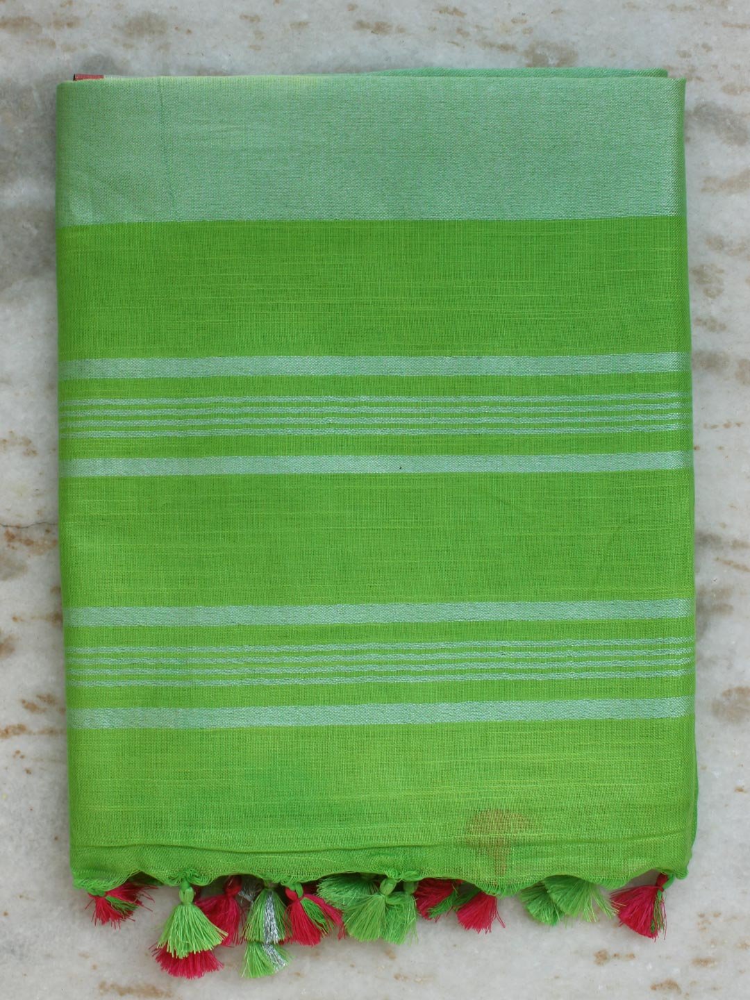 Dhani-Green-Linen-cotton-Saree Dhani-Green-Linen-cotton-Saree