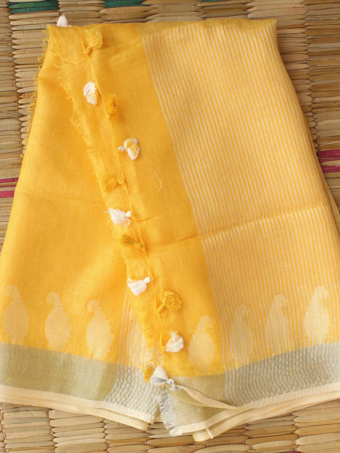 Sun-yellow-Pure-Linen-Saree Sun-yellow-Pure-Linen-Saree