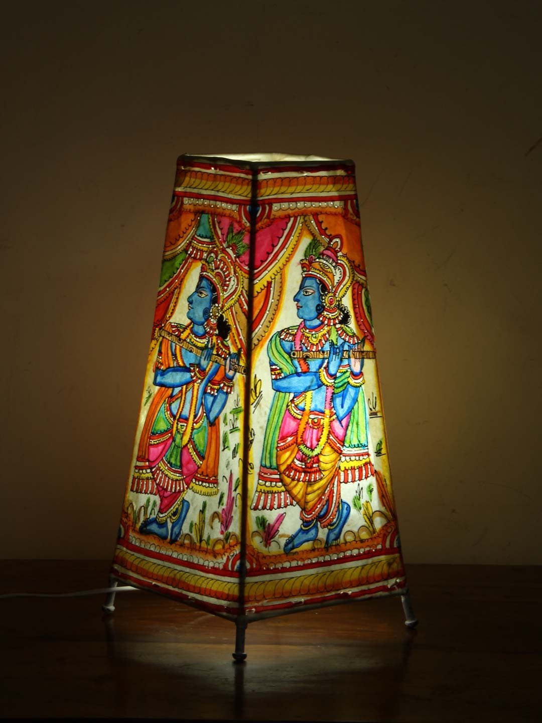Krishna-Tholu-Bommalata-long-Table-lamp Krishna-Tholu-Bommalata-long-Table-lamp