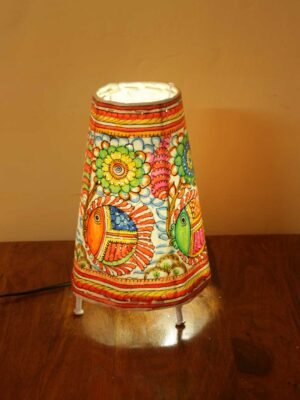 Small-fishes-Medium-Tholu-Bommalata-Table-lamp