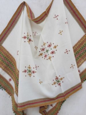 Off-White-Bhujodi-mirrorwork-Shawl
