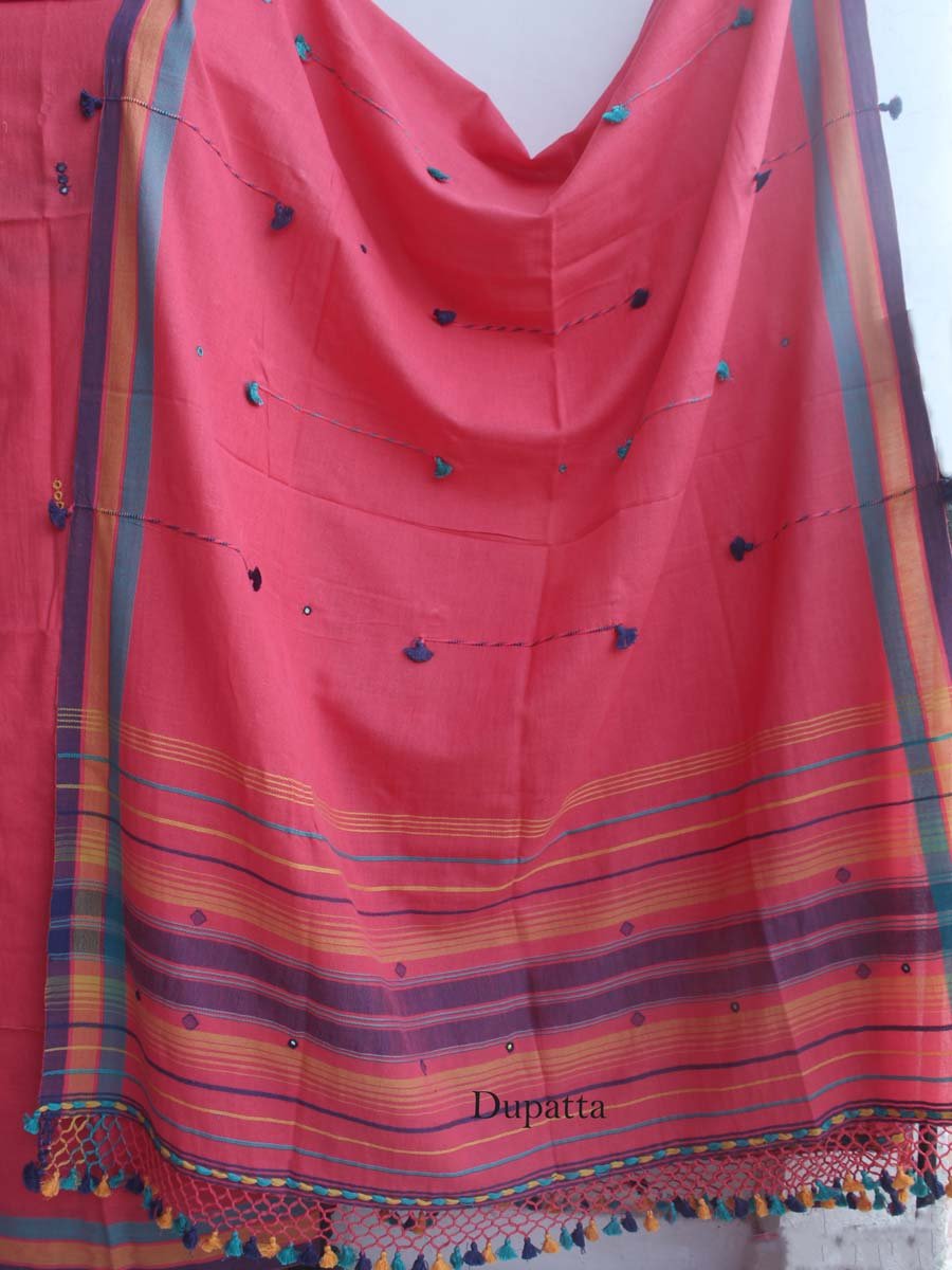 Orange-Pink-Bhujodi-mirri-work-cotton-dupatta Orange-Pink-Bhujodi-mirri-work-cotton-dupatta