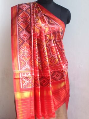 Red-and-Yellow-semi-double-ikat-Patola-silk-dupatta-Shilphaat