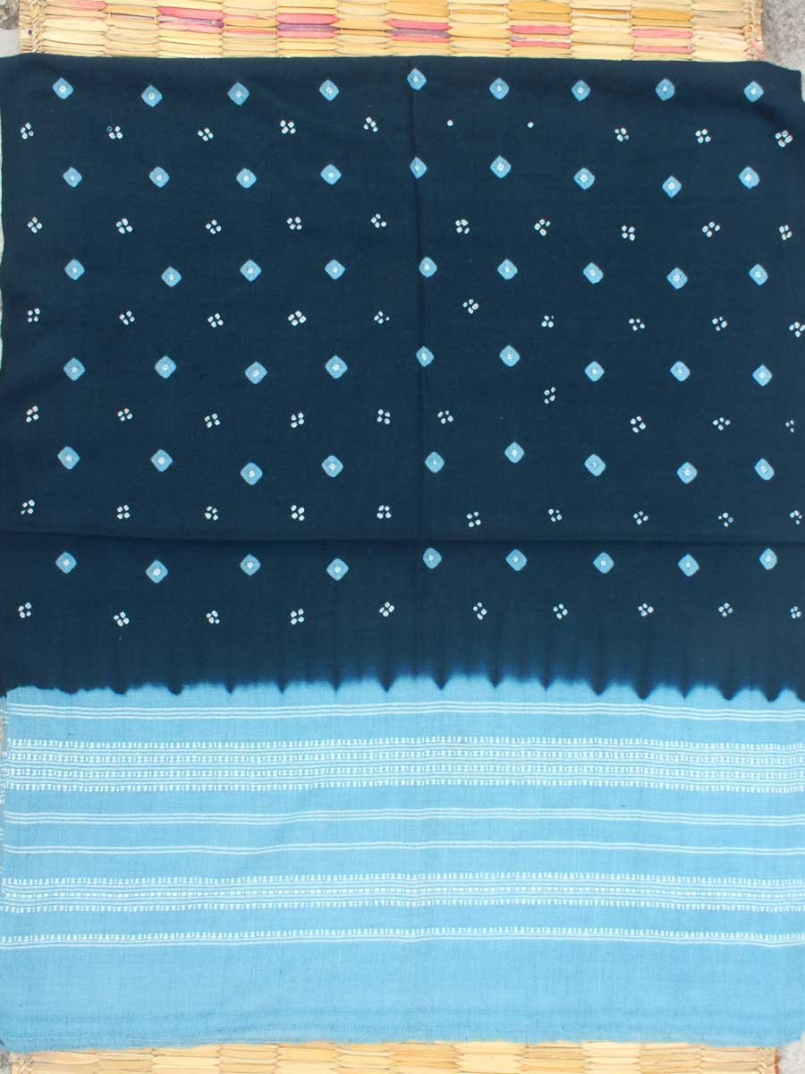 Blue-Grey-Tie-dye-Bhujodi-woolen-shawl Blue-Grey-Tie-dye-Bhujodi-woolen-shawl