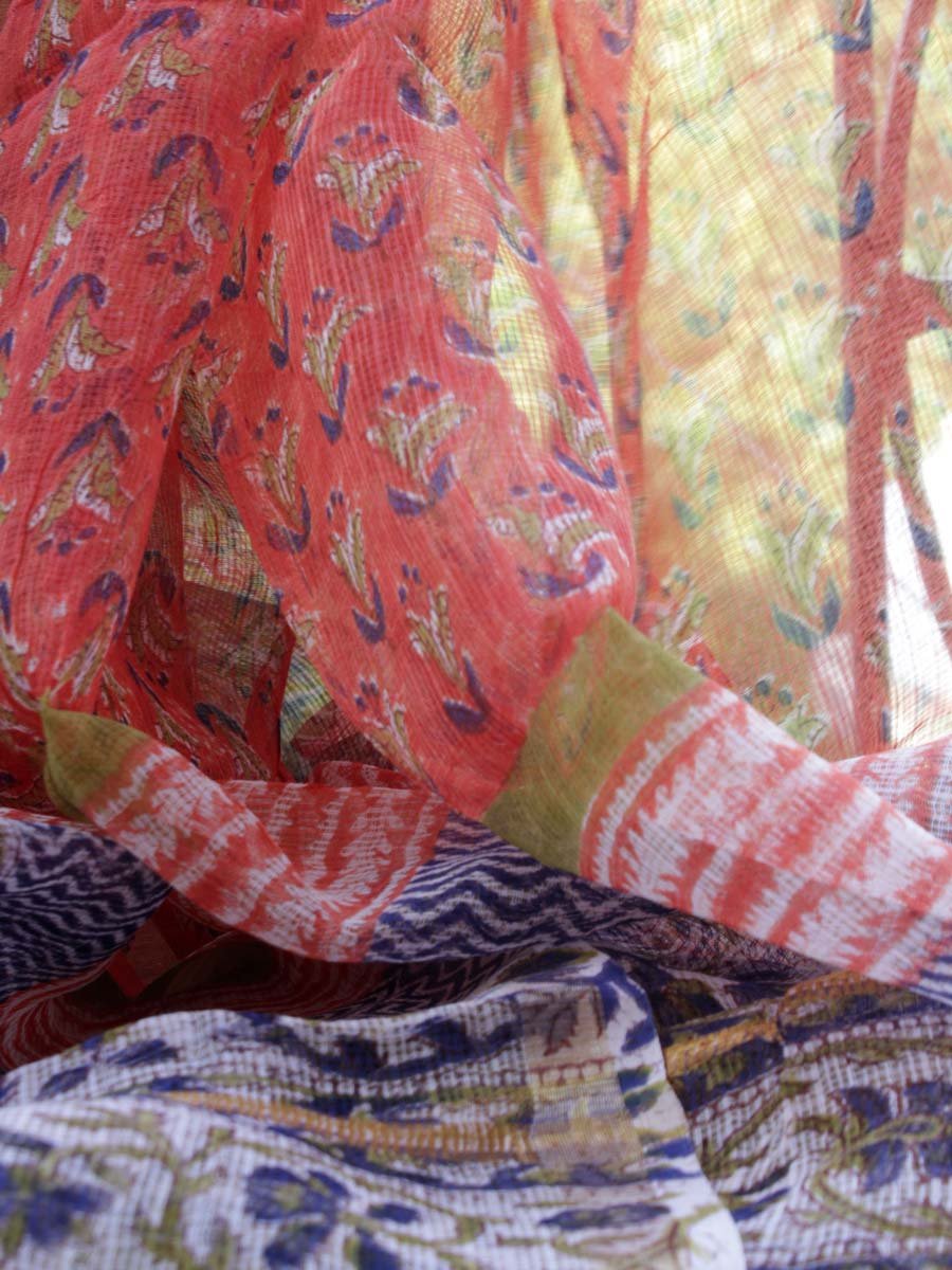 Tomato-red-Block-printed-kota-doria-odhani Tomato-red-Block-printed-kota-doria-odhani at Shilphaat.com