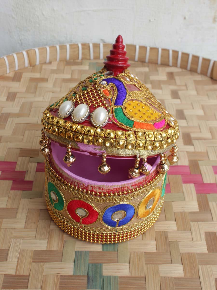Peacock-lacework-wooden-sindur-dani-Shilphaat Peacock-lacework-wooden-sindur-dani-Shilphaat