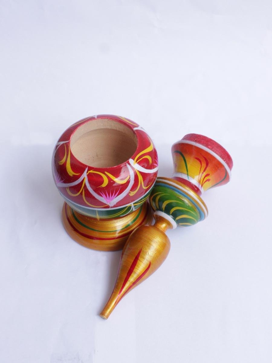 Red-and-Golden-long-wooden-sinhora ed-and-Golden-long-wooden-sinhora Shilphaat