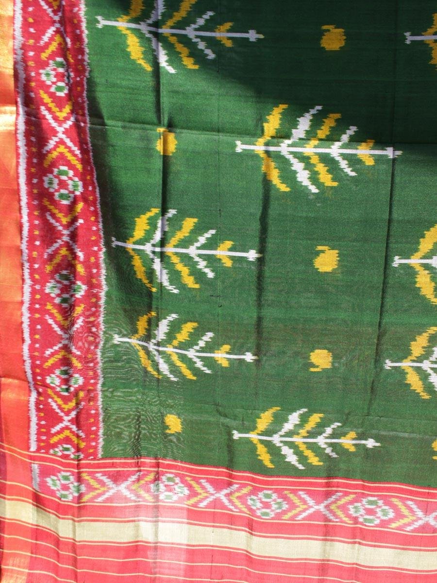 Red-and-Green-Patan-Patola-silk-scarf Red-and-Green-Patan-Patola-silk-scarf at Shilphaat.com