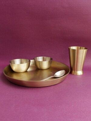 Traditional-glass-handcrafted-Brass-dinner-set-of-5