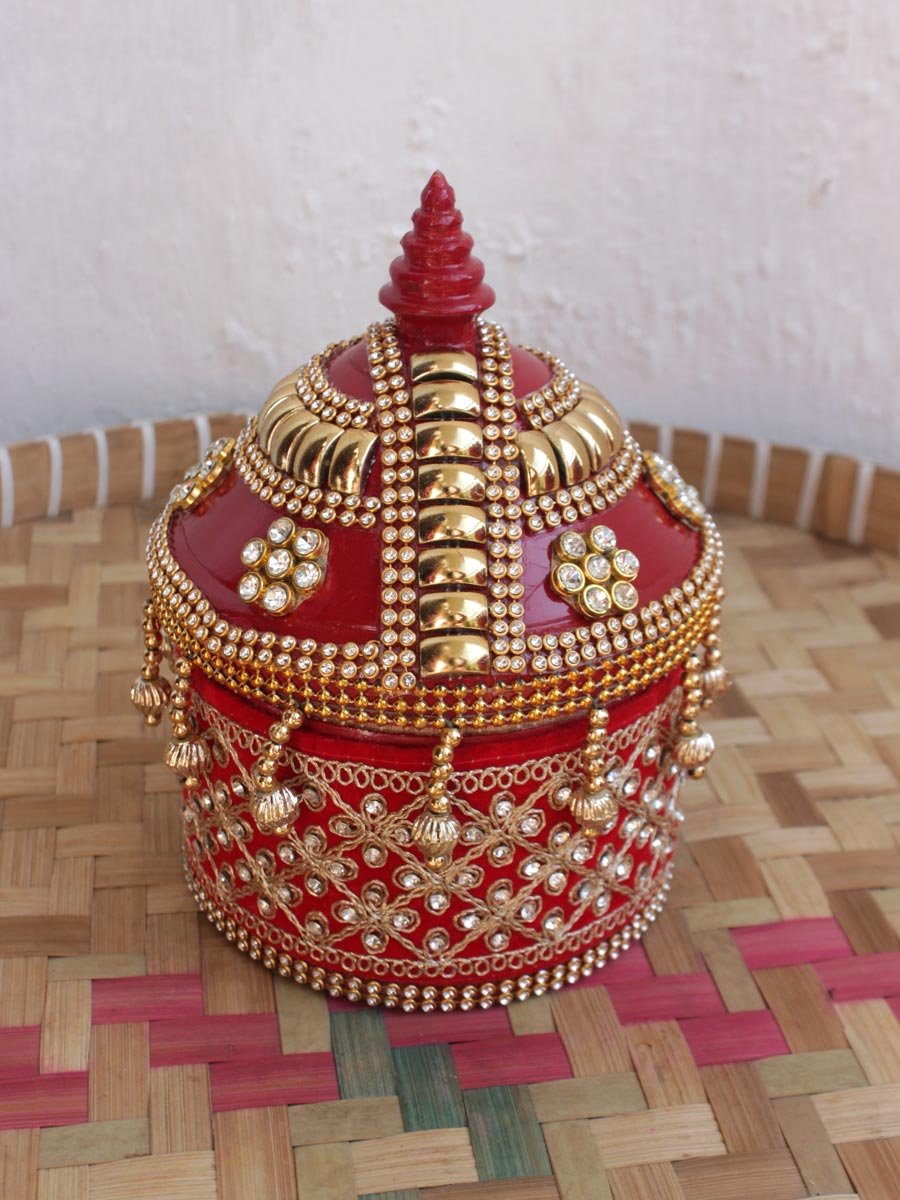 Crystal-Red-velvet-small-wooden-wedding-sinhora Crystal-Red-velvet-small-wooden-wedding-sinhora at Shilphaat.com