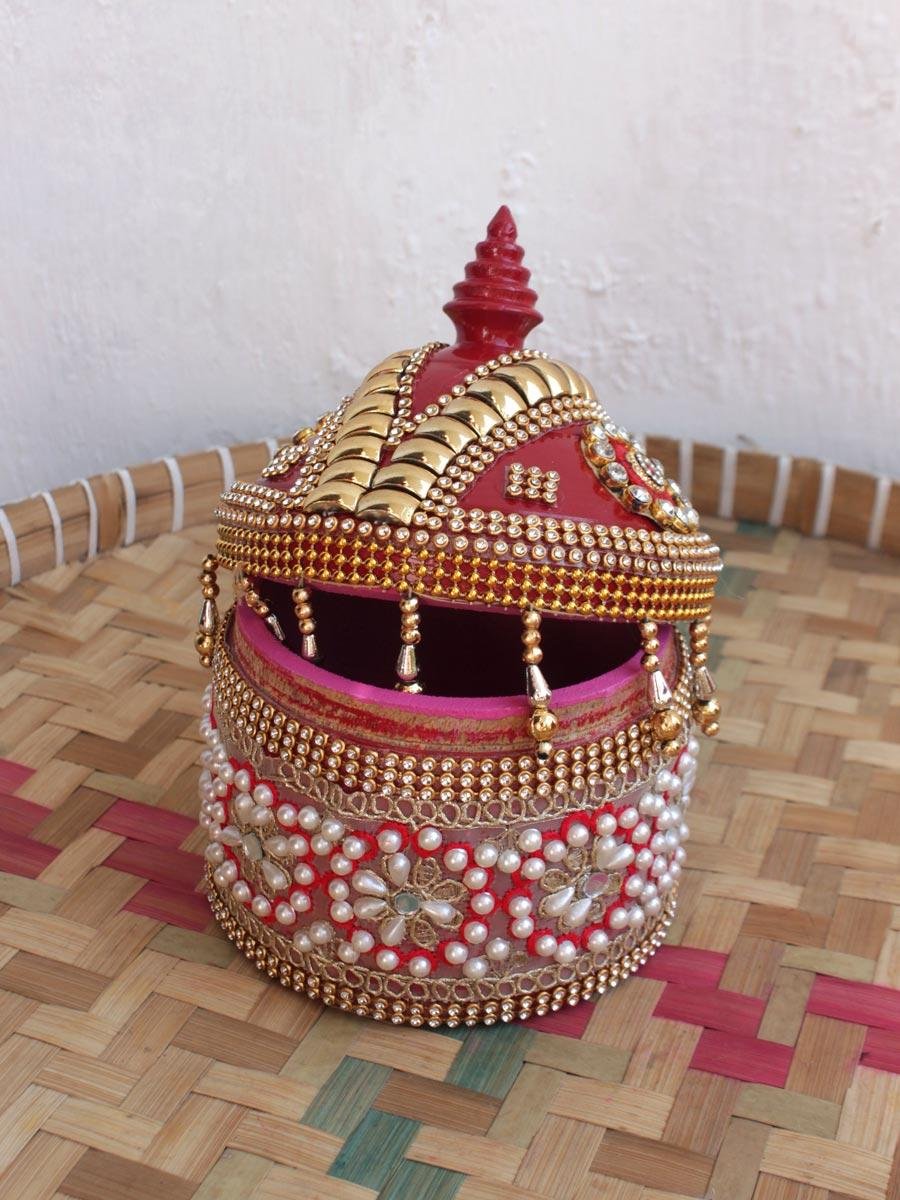 Crystal-and-beads-small-wooden-wedding-sinhora Crystal-and-beads-small-wooden-wedding-sinhora