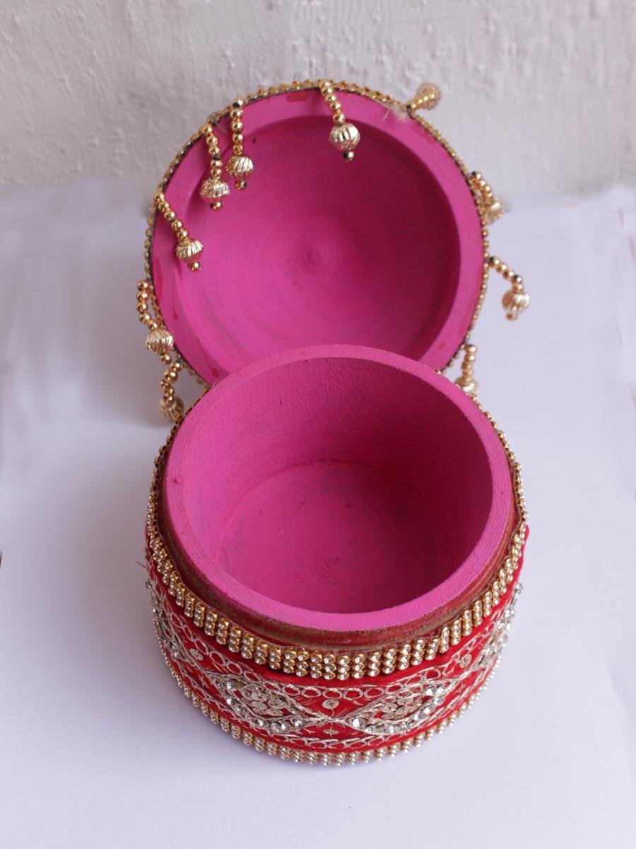 Crystal-and-sequins-wooden-marriage-Sinhora